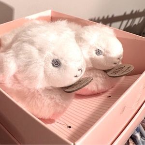 DOUDOU baby lamb booties